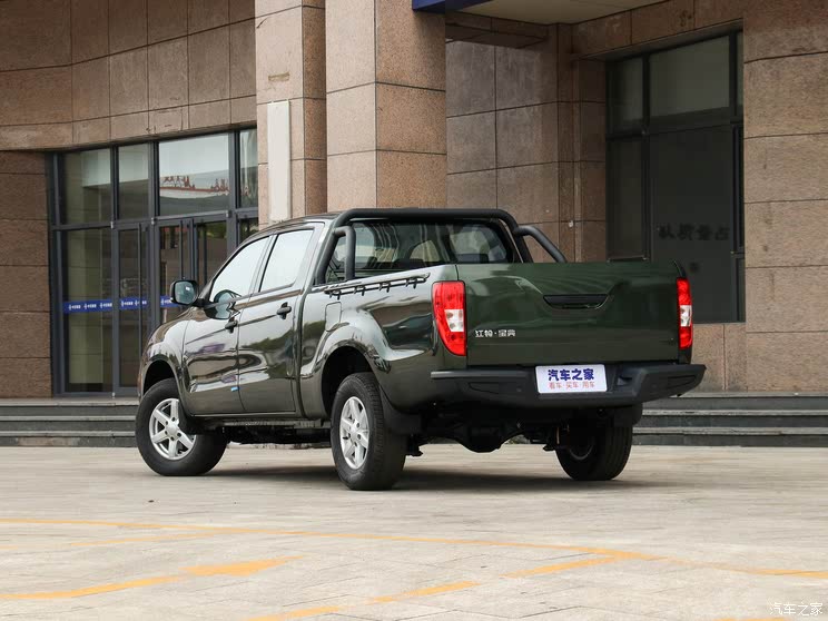 Jiangling motors Baodian 2020 1.8T gasoline two-wheel drive comfortable version long shaft JX4G18A6L